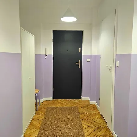 アパート Lovely Sparkly クラクフ